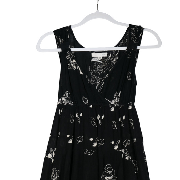 Patrons of Piece Black Dress Womens Size XS Black Floral Sheer Elastic Waist - Picture 2 of 11